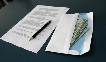 Spad� zysk netto GE Money Bank