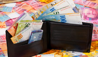 Kurs franka szwajcarskiego jest za wysoki