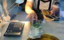 Ba�ka spekulacyjna na franku musi p�kn��. To histeria