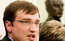 Ziobro: Zwo�a� RBN w sprawie atak�w na strony urz�d�w