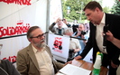 Podwy�szenie wieku emerytalnego. Eksperci krytykuj� OFE 
