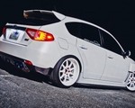 Subaru Impreza STI - japo�czyk w bia�ym kimono