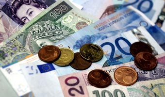 Bierzesz kredyt? Money.pl radzi, na co zwrócić uwagę