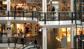 Centra handlowe: Coraz dalej od stolicy