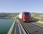 Nowy Mercedes Actros ponownie samochodem ci�arowym roku