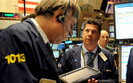 Fatalne dane zepchn�y Wall Street w d�