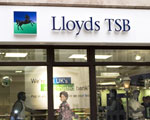  Lloyds zwalnia 1 tys. pracownik�w
