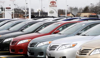 Toyota sprawdza liczbę aut z wadliwymi pedałami gazu