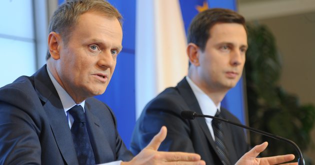Premier Donald Tusk i minister pracy Władysław Kosiniak-Kamysz<br/>