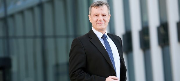 Piotr Kwiatkowski, nowy prezes Credit Agricole Bank Polska
