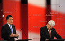 Mitt Romney oskar�a. Chce wygra� prawybory