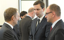 Ruszy�a kampania rz�du. Tak b�d� nas przekonywa� do d�u�szej pracy