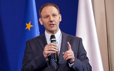 Jacek Protasiewicz zatrzymany na niemieckim lotnisku. "Czy był pan kiedyś w Auschwitz?"
