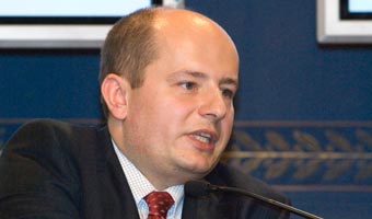 Dowgielewicz zapowiada energetyczn� wsp�prac� z Francj�