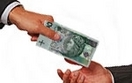 Fa�szywy ksi�dz oskar�ony o wy�udzenie 250 tys. z�
