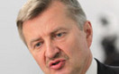 Szefowie  sztab�w spotkaj� si�, by um�wi� spotkanie