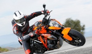 KTM Super Duke 1290 - bestia na wolności!