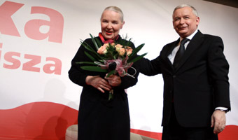 Staniszkis: Krzy� i trumny to wyprzedzaj�cy atak Kaczy�skiego