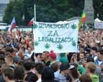 Marsz Wyzwolenia Konopi przeszed� ulicami Warszawy