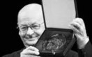 Janusz Kochanowski zostanie pochowany w Cz�stochowie  