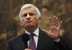Jerzego Buzka jako szefa komisji ds. energii w PE widzi Jarosław Kalinowski</br>