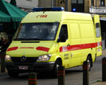 Polacy nie �yj�. Sp�on�� hangar, w kt�rym zrobili im dom