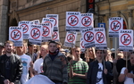  Marsz R�wno�ci w Krakowie. Pilnowa�o p� tysi�ca policjant�w