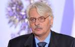  "Prezydent to desperat, zrobi� du�y b��d"