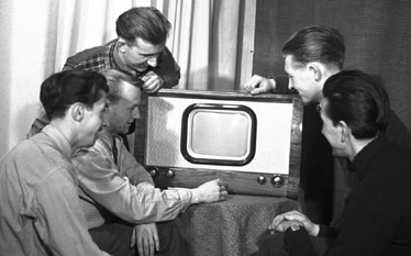 Od kineskopu do OLED. Zobacz, jak zmienia� si� telewizor