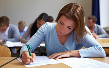 TOP 10. Najlepsze konta dla dzieci, m³odzie¿y i studentów