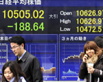  Tsunami w Japonii wstrz�sn�o gie�dami