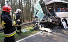 Wypadek w Kicku. Kierowca nie powinien by� jecha�