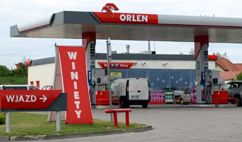 Pracownicy Orlenu nie chc� 130 z� podwy�ki
