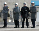  Wieloletnie wi�zienie dla greckich anarchist�w