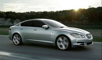 Wadliwe tylne pasy Jaguara XF
