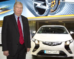 Opel na miliardowym minusie i z k�opotliw� reklam�