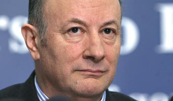 Rz�d nie obni�y akcyzy. Money.pl protestuje!