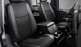 Dla twardzieli - Land Rover Defender XTech