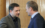  Rz�d ust�pi w sprawie emerytur? Tusk rozm�wi� si� z Dud�