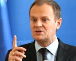  Tusk: Rz�d pomo�e przy sp�acie kredytu