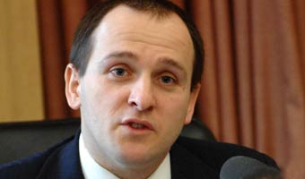 KNF o bankach. Nie ma transfer�w do sp�ek-matek