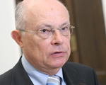 Borowski: Emeryci nie strac� na reformie