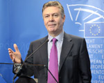  Umowa ACTA. Komisja Europejska zdecydowa�a co dalej