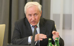  Edmund Klich odwo�any. Minister przychyli� si� do wniosku