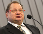 Darmowy internet w ka�dym domu. Taki pomys� ma SLD