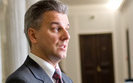 SLD: Kto zna� Grabarczyka dostawa� prac�. PO: Minister dobra� kompetentnych ludzi