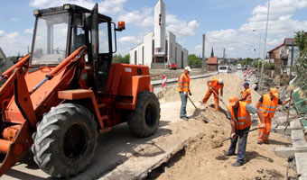 Zasypanie przepa�ci mi�dzy Polsk� A i B zajmie dekady