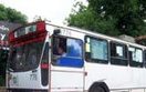 Kierowcy autobus�w nagminnie zabieraj� za du�o pasa�er�w