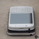 BlackBerry-Q10-BlackBerry-Classic-Devices-Stacked-Top-2