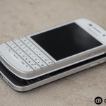 BlackBerry-Q10-BlackBerry-Classic-Devices-Stacker-Right
